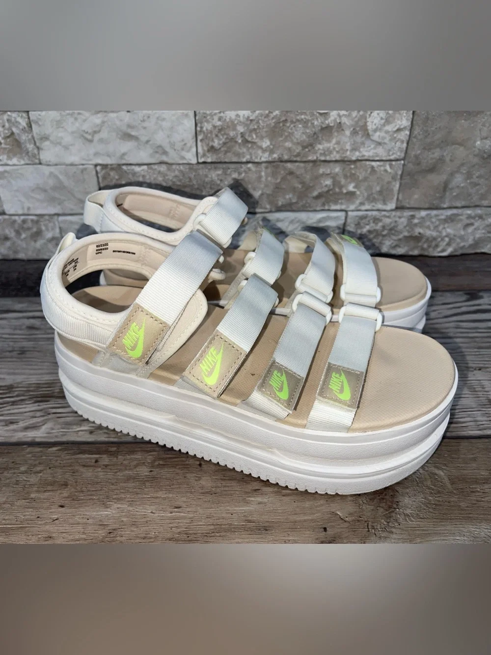 Nike Icon Classic Sandal Women's Platform Sandals DH0224-101 Size 7